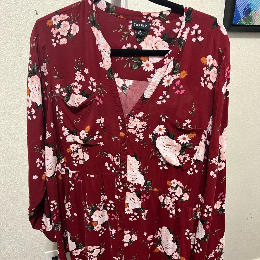 Gently used Torrid size 3 long sleeve button down